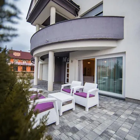 Apartman Nina *